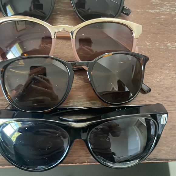 Set of 15 various styles and colors of sunglasses - Picture 7 of 13
